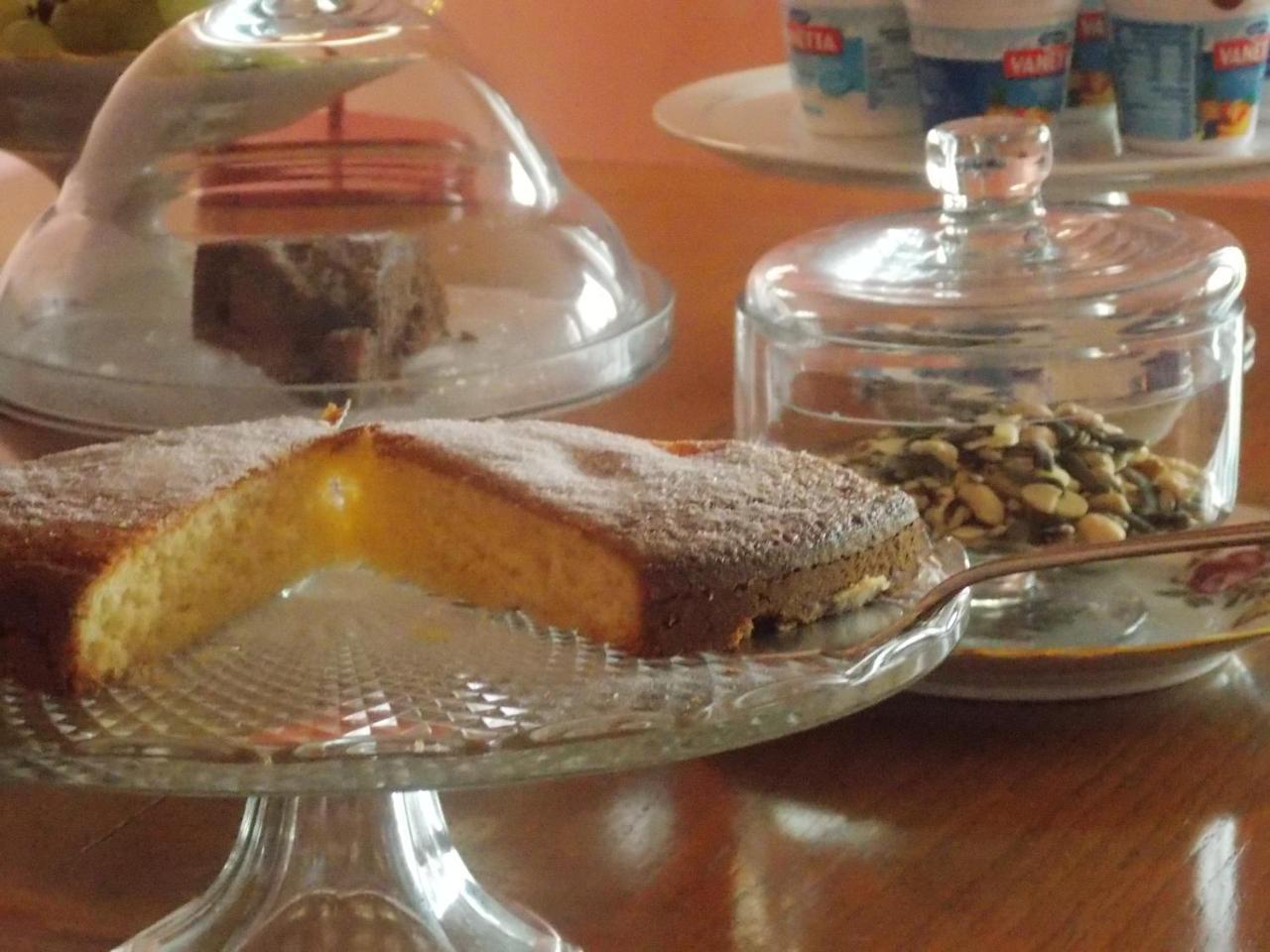B&B Le Camelie Del Bosco Baiardo Exteriör bild